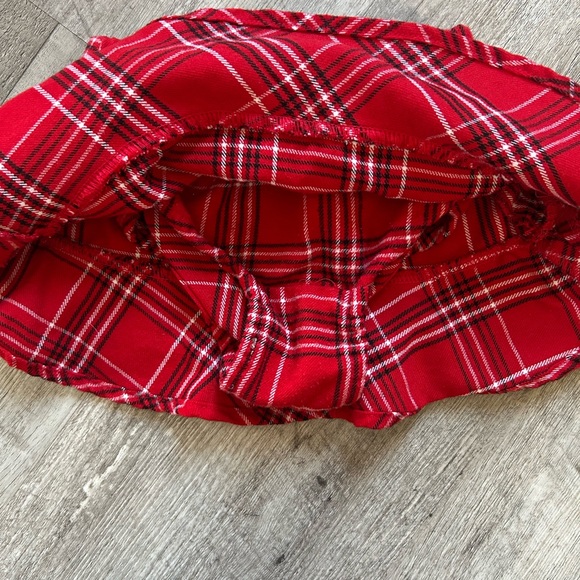 Old navy red flannel skirt - Picture 2 of 2